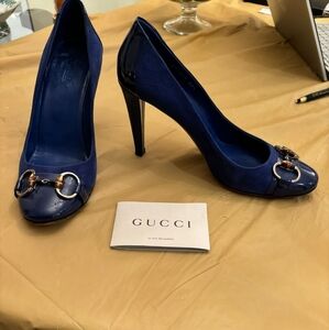 Gucci Blue Pumps size 9.5.